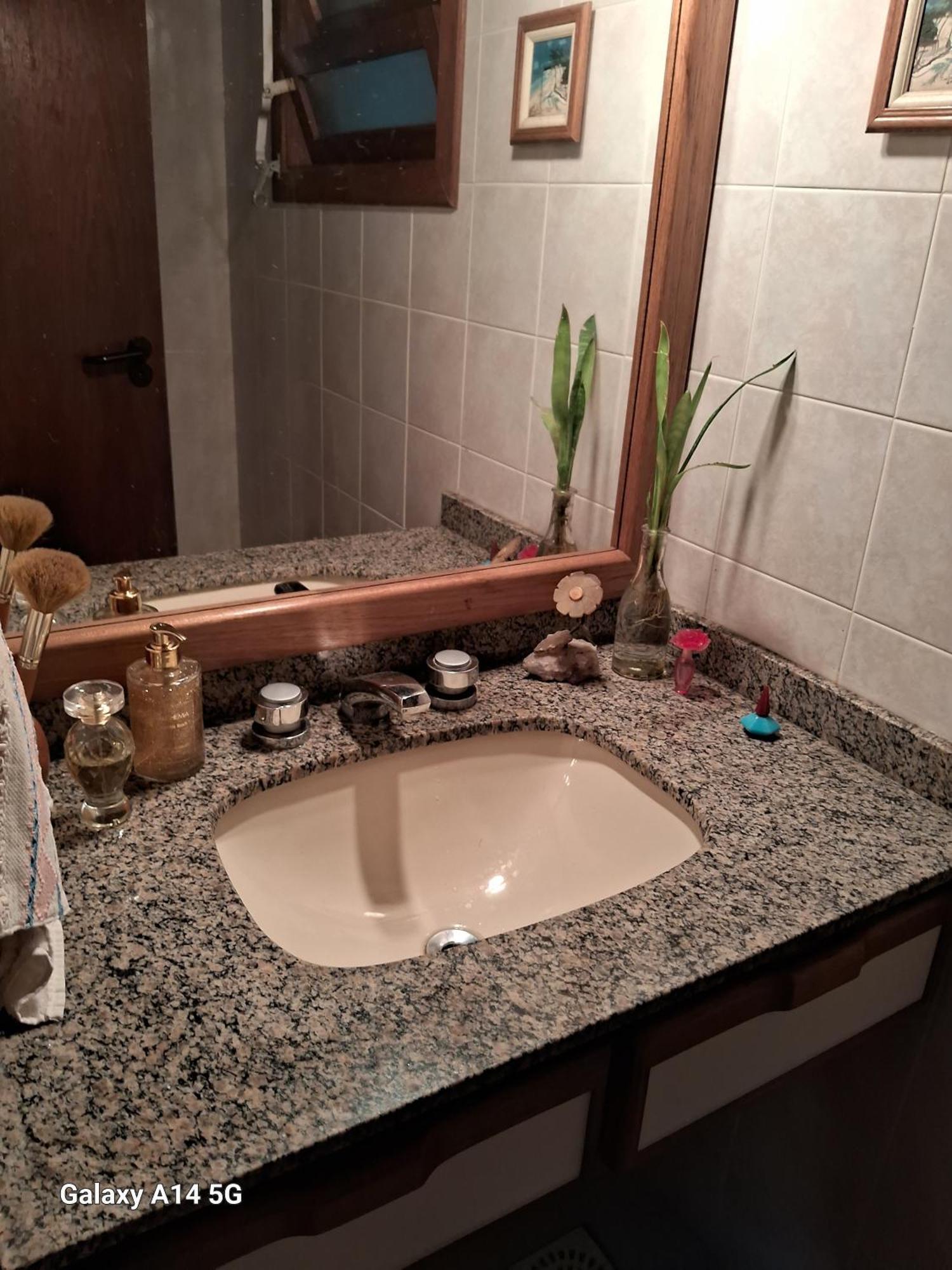 Alugo Quarto A 300M Da Praia Torres Ngoại thất bức ảnh